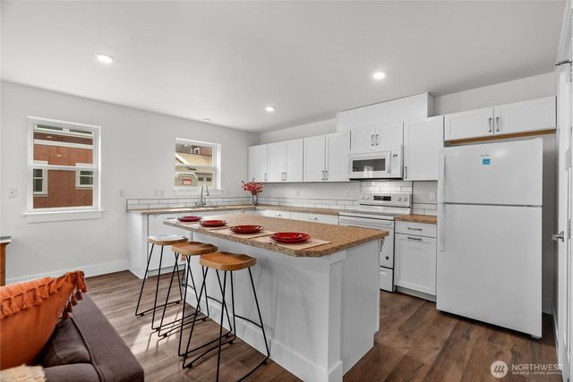 15204 88th Avenue Ct SW, Lakewood, WA 98498