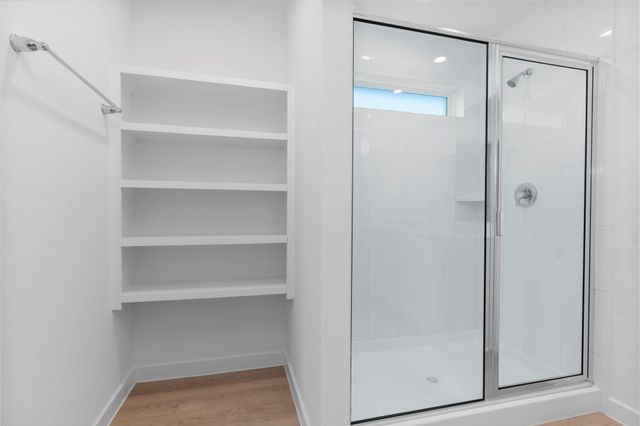 1515 Splashing Wave, Iowa Colony, TX 77583