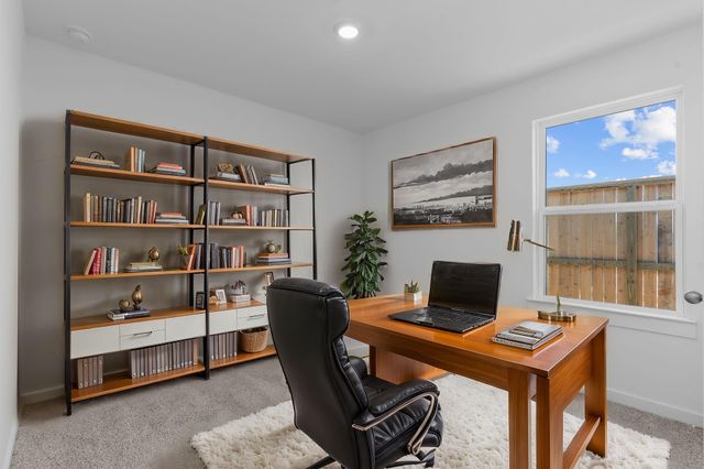 1515 Splashing Wave, Iowa Colony, TX 77583