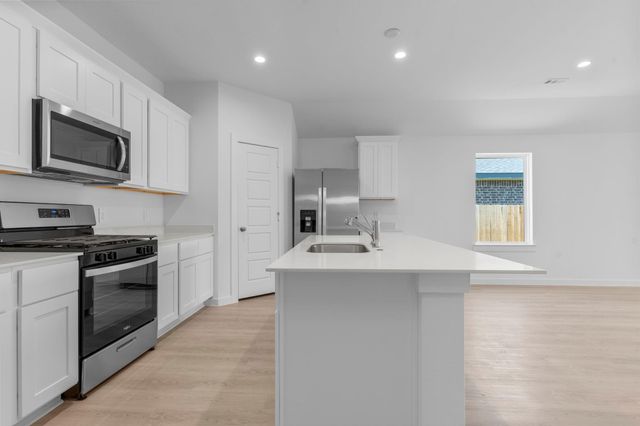 1515 Splashing Wave, Iowa Colony, TX 77583