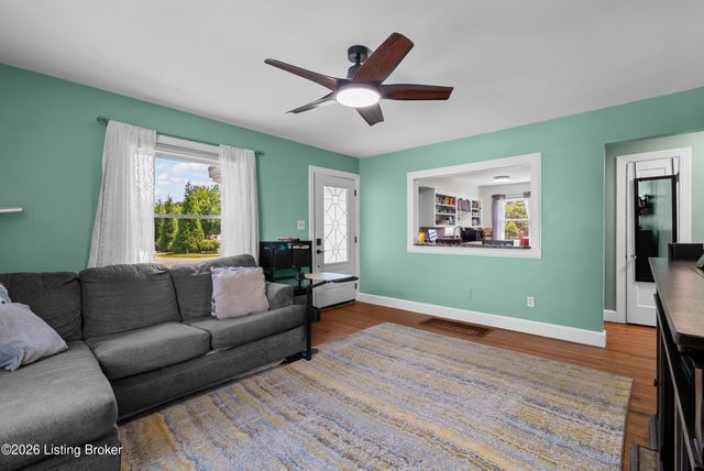 408 Marquette Dr, Louisville, KY 40222