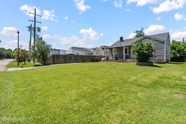 408 Marquette Dr, Louisville, KY 40222
