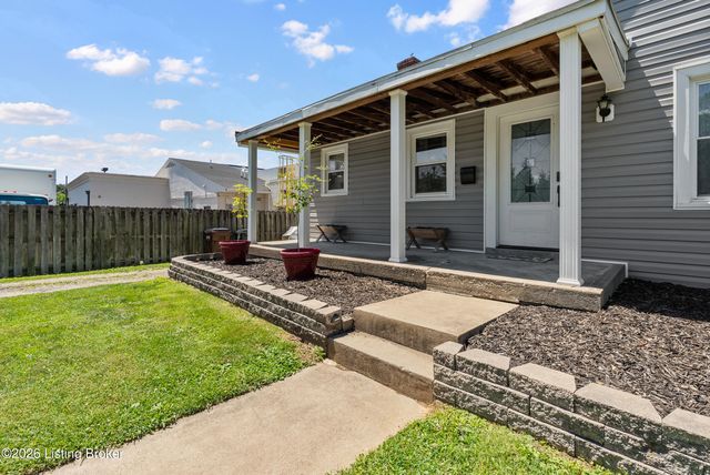 408 Marquette Dr, Louisville, KY 40222