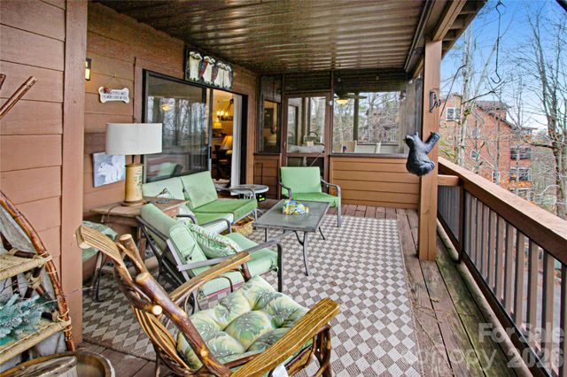 121 Toxaway Views Drive 503, Lake Toxaway, NC 28747