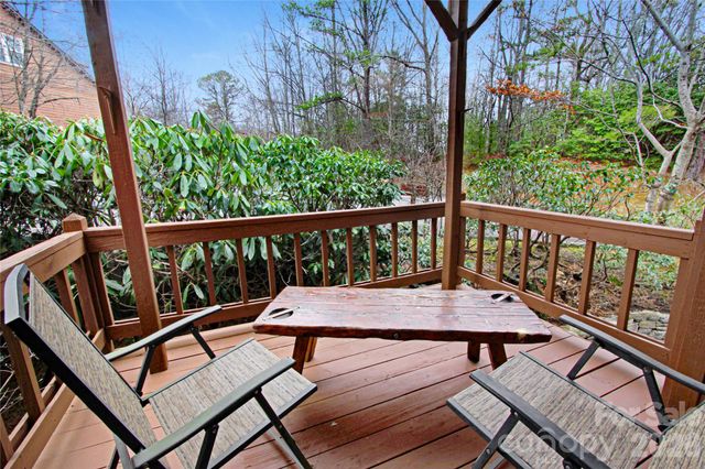 121 Toxaway Views Drive 503, Lake Toxaway, NC 28747