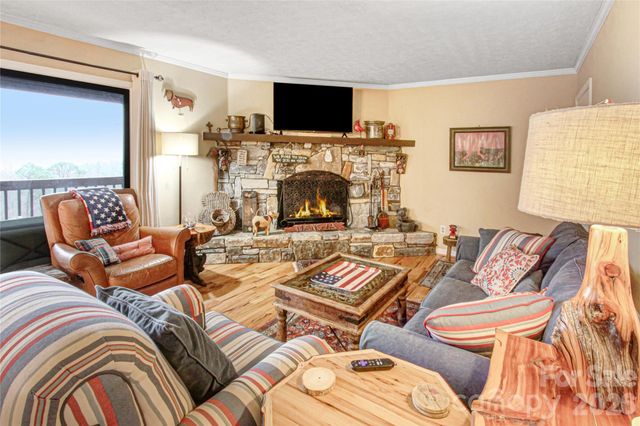 121 Toxaway Views Drive 503, Lake Toxaway, NC 28747