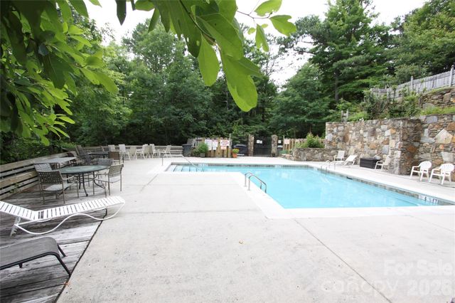 121 Toxaway Views Drive 503, Lake Toxaway, NC 28747