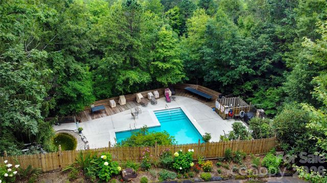121 Toxaway Views Drive 503, Lake Toxaway, NC 28747
