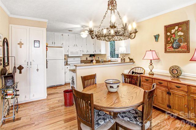 121 Toxaway Views Drive 503, Lake Toxaway, NC 28747