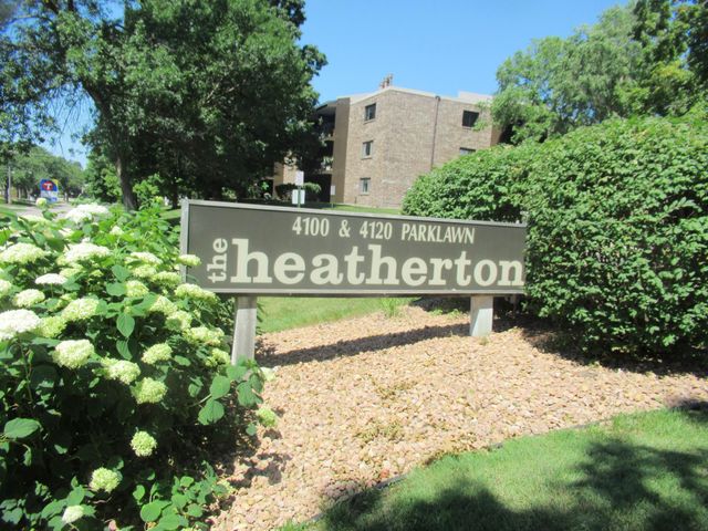 4100 Parklawn Avenue 218, Edina, MN 55435