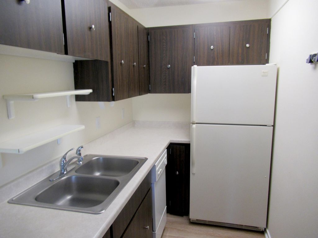 4100 Parklawn Avenue 218, Edina, MN 55435 — photo 3