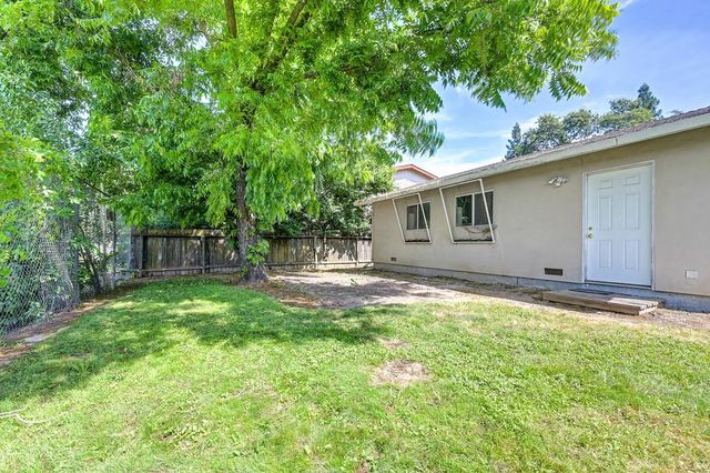 8012 Wonder St, Citrus Heights, CA 95610