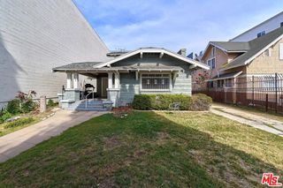 1016 1/2 S Oxford Avenue, Los Angeles, CA 90006