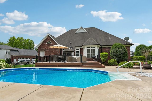 8576 Cabot Court, Harrisburg, NC 28075
