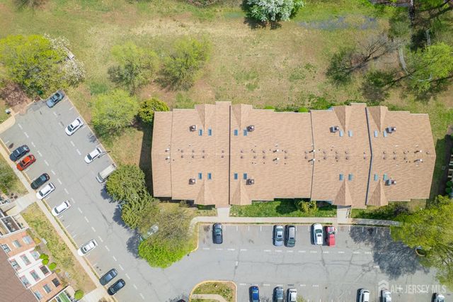 407 Lancaster Court, Piscataway, NJ 08854