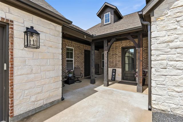 3333 Stoneleigh Road, Bryan, TX 77808