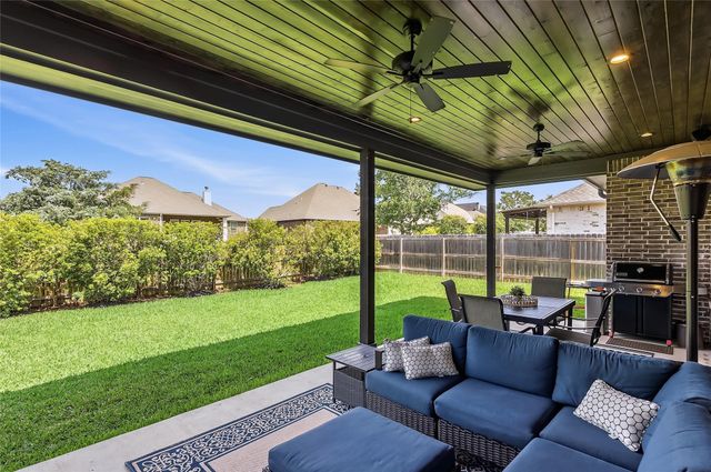 3333 Stoneleigh Road, Bryan, TX 77808