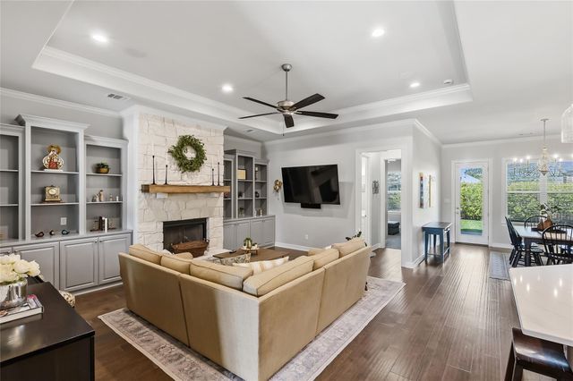 3333 Stoneleigh Road, Bryan, TX 77808