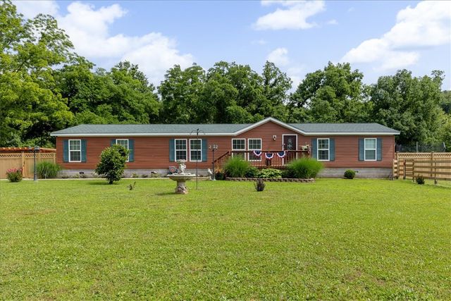 16123 Fruitwood Road, Gravette, AR 72736