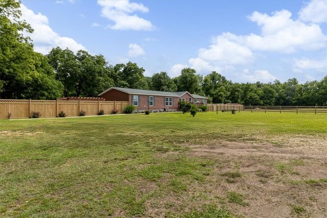 16123 Fruitwood Road, Gravette, AR 72736
