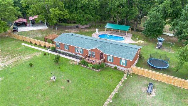 16123 Fruitwood Road, Gravette, AR 72736