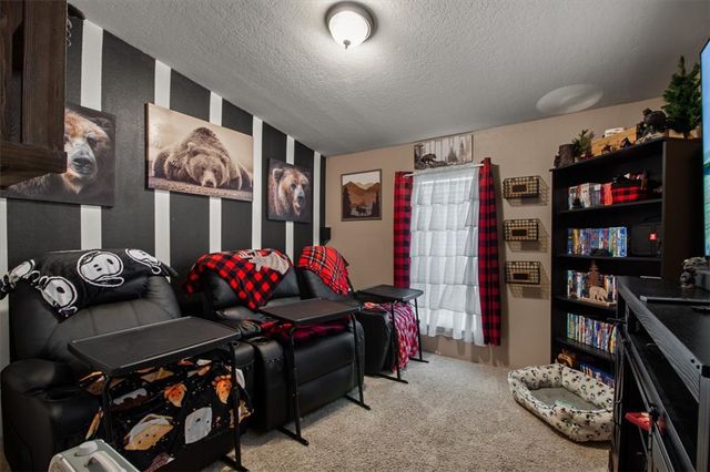 16123 Fruitwood Road, Gravette, AR 72736