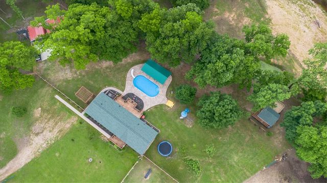 16123 Fruitwood Road, Gravette, AR 72736