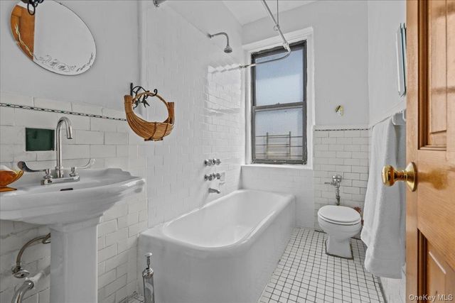 3398 Wayne Avenue G61, Bronx, NY 10467