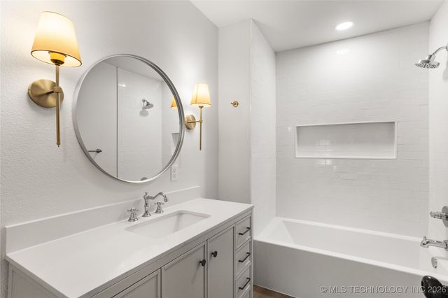 824 Wilson, Durant, OK 74701