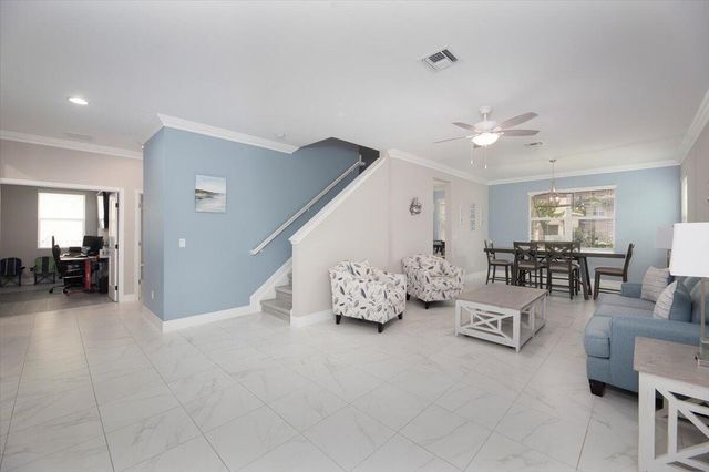 1700 NW Vivanco Street, Port St. Lucie, FL 34986