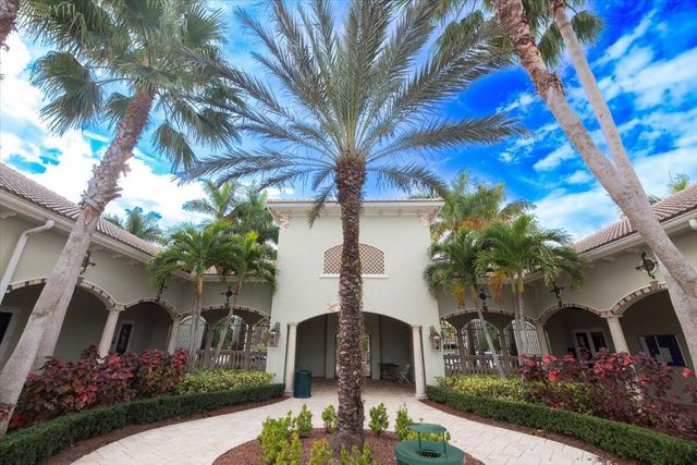 1700 NW Vivanco Street, Port St. Lucie, FL 34986