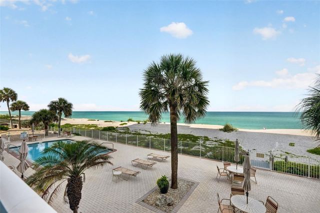 633 ALHAMBRA ROAD 205, Venice, FL 34285