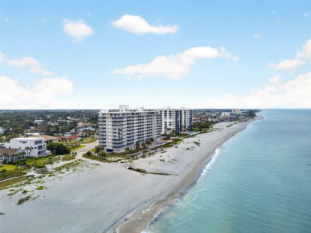 633 ALHAMBRA ROAD 205, Venice, FL 34285