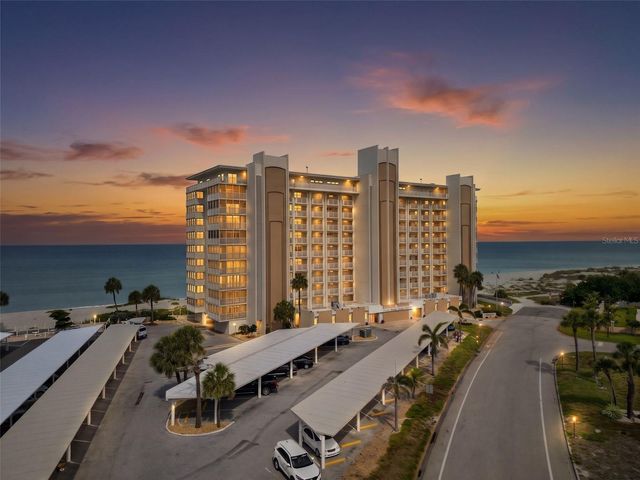 633 ALHAMBRA ROAD 205, Venice, FL 34285
