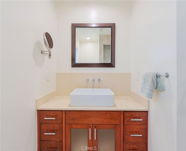 1215 W Bloomwood Road, Rancho Palos Verdes, CA 90275