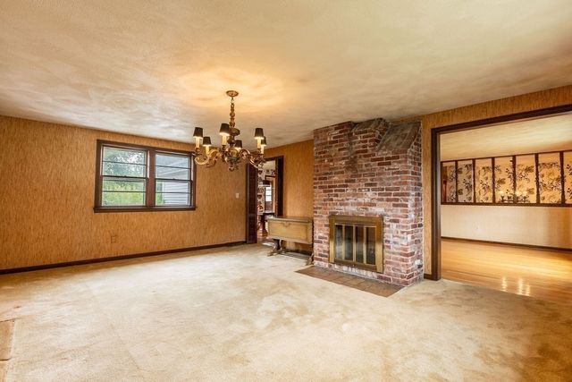 15 Casey, Canton, MA 02021