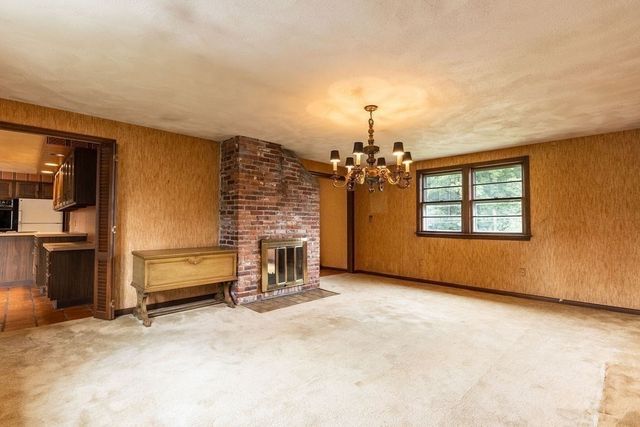 15 Casey, Canton, MA 02021