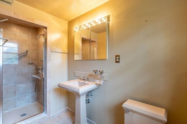 15 Casey, Canton, MA 02021