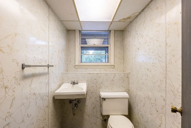 15 Casey, Canton, MA 02021