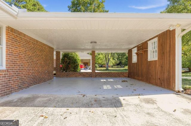 4393 Hale Place SW, Lilburn, GA 30047