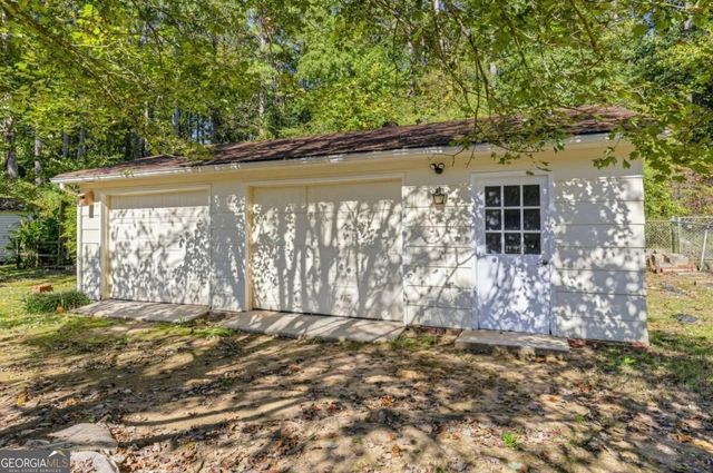 4393 Hale Place SW, Lilburn, GA 30047
