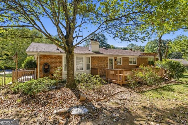 4393 Hale Place SW, Lilburn, GA 30047