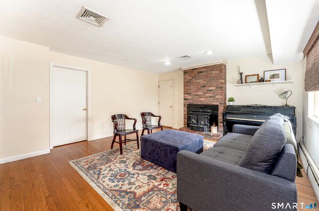 801 Townsend Avenue, New Haven, CT 06512