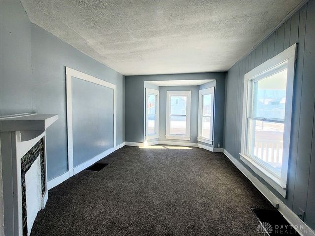 550 E Rose Street, Springfield, OH 45505