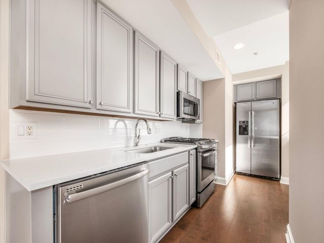 50 W Broad Street, 2801, Columbus, OH 43215