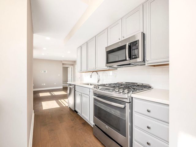 50 W Broad Street, 2801, Columbus, OH 43215