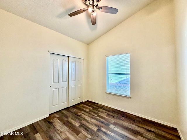 436 Oakhurst Lane, Horizon City, TX 79928