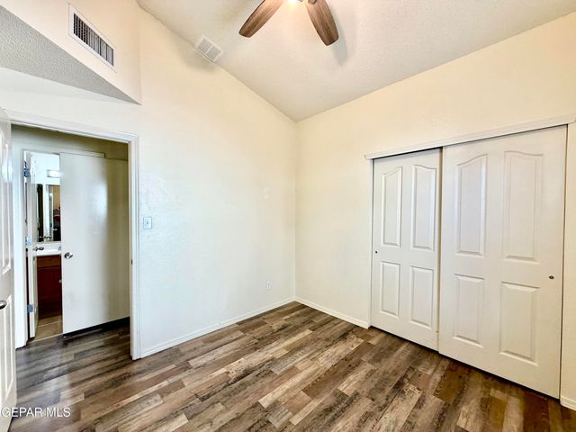 436 Oakhurst Lane, Horizon City, TX 79928