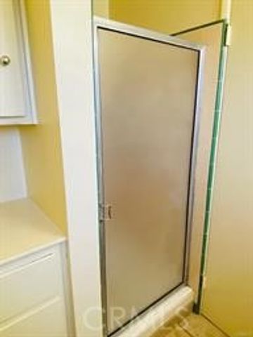 714 El Toro, Bakersfield, CA 93304