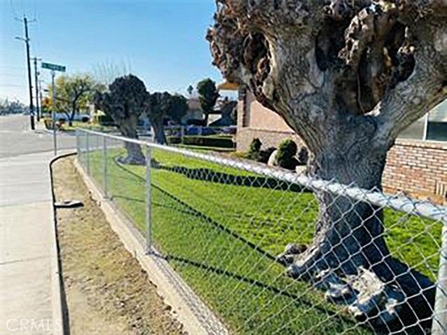 714 El Toro, Bakersfield, CA 93304